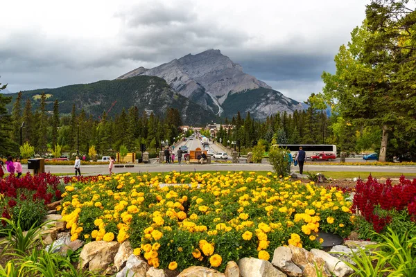 Banff Canada April 2020 Banff Town Banff National Park Canada — стокове фото