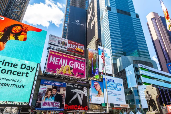 Download 23 826 Times Square Stock Photos Free Royalty Free Times Square Images Depositphotos