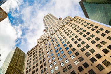 NEW YORK CITY, ABD - 15 Mart 2020: Manhattan, New York 'taki Chrysler Binası Cephesi, ABD