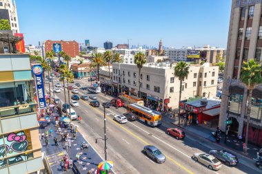 LOS ANGELES, HOLYWOOD, ABD - 29 Mart 2020: Hollywood Bulvarı, Los Angeles, Kaliforniya, ABD