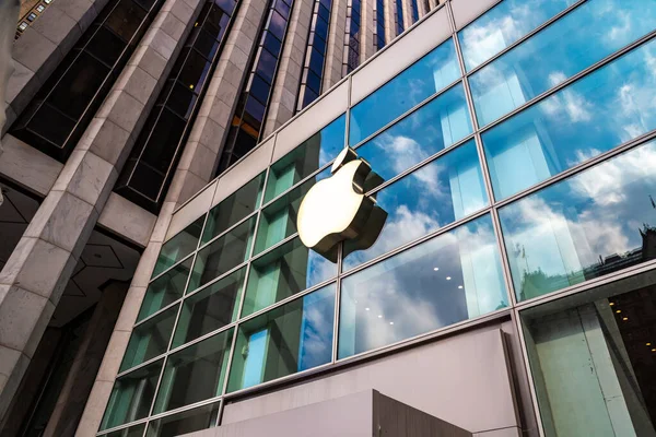 New York City Sua Martie 2020 Logo Magazinului Apple Apple — Fotografie, imagine de stoc