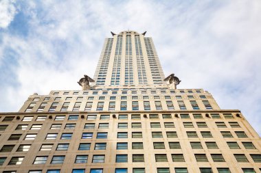 NEW YORK CITY, ABD - 15 Mart 2020: Manhattan, New York 'taki Chrysler Binası Cephesi, ABD