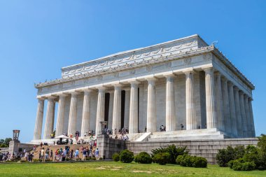 WASHINGTON DC, ABD - 29 Mart 2020: Lincoln Memorial in the National Mall, Washington DC, ABD