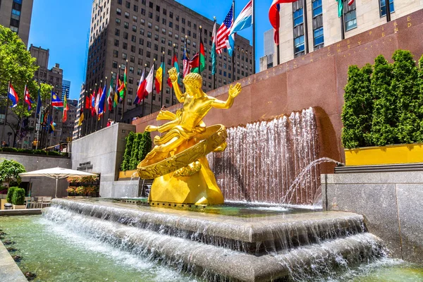 New York City Usa Marzo 2020 Statua Prometeo Rockefeller Center — Foto Stock