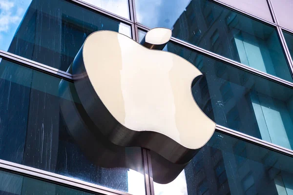 Nowość York City Usa Marca 2020 Logo Apple Store Apple — Zdjęcie stockowe