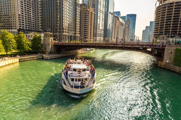 Чикаго Сша Марта 2020 Экскурсионный Круиз Реке Чикаго Чикаго Иллинойс — стоковое фото