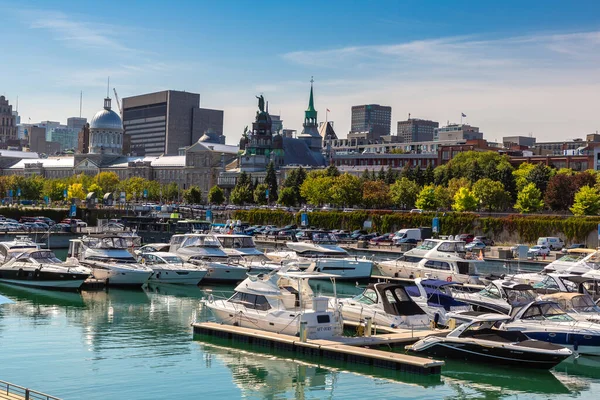 カナダのモントリオール エイプリル2 2020 晴れた日にモントリオールと旧港のパノラマの街並み ケベック州 カナダ — ストック写真