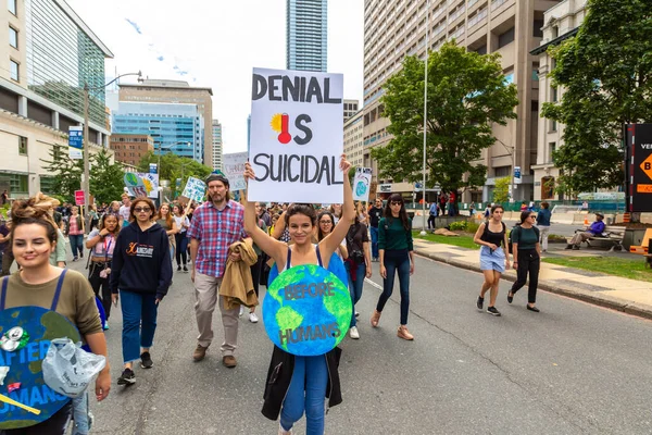 Toronto Canadá Septiembre 2019 Huelga Global Por Clima Marcha Por —  Fotos de Stock