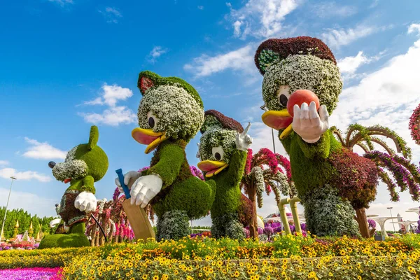 Dubai United Arab Emirates March 2020 Dubai Miracle Garden Sunny — стоковое фото