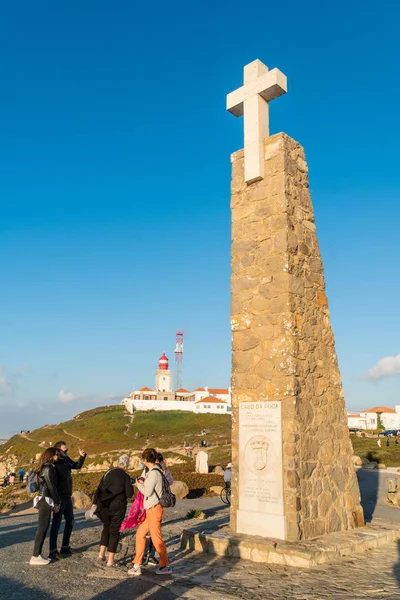 Cabo Roca Portugal Outubro 2017 Pessoas Monumento Que Marca Cabo — Fotografia de Stock