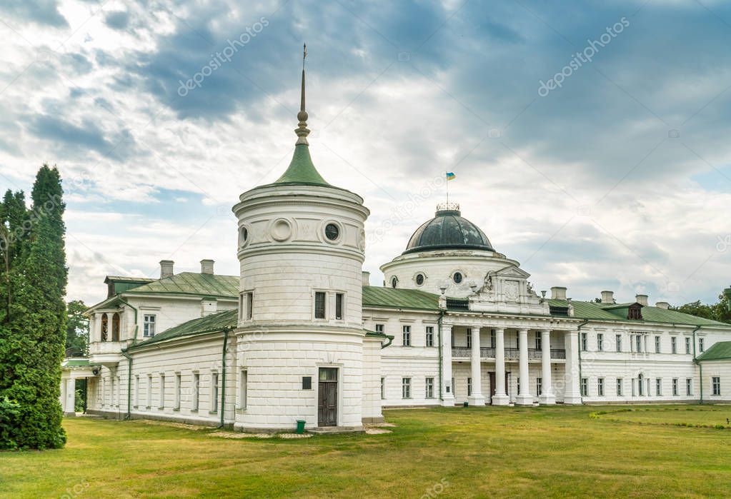 Palace in Kachanivka (Kachanovka) national nature reserve, Chern