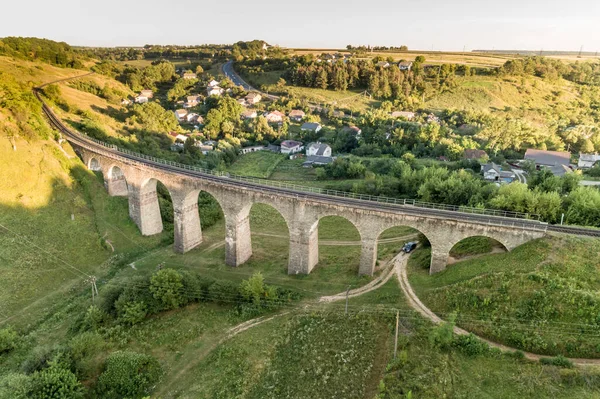 Vista Aérea Antiguo Viaducto Ferroviario Cerca Aldea Terebovlya Región Ternopil — Foto de Stock