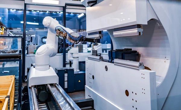Линии Производства Роботизированного Оружия Современные Промышленные Технологии Автоматические Производственные Ячейки — стоковое фото