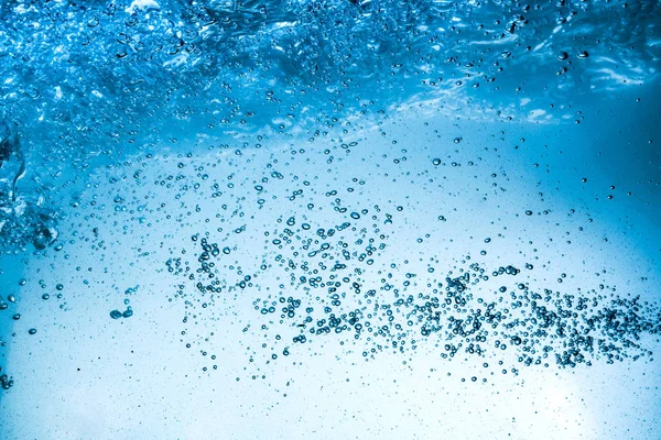 Muchas Burbujas Agua Cerca Onda Agua Abstracta Con Burbujas —  Fotos de Stock