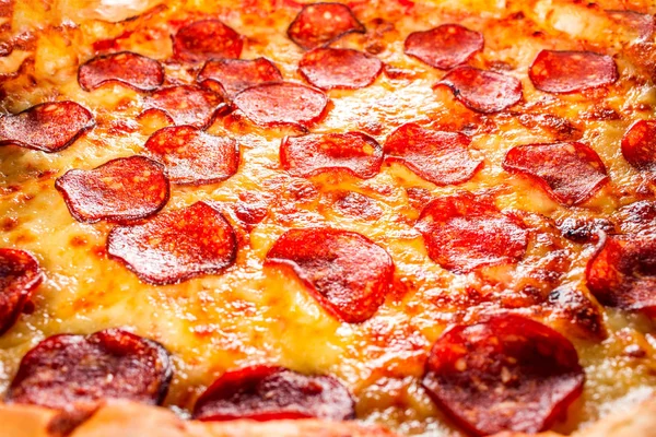 Appetizing Background Pepperoni Pizza Closeup Filling Frame — Stock Photo, Image