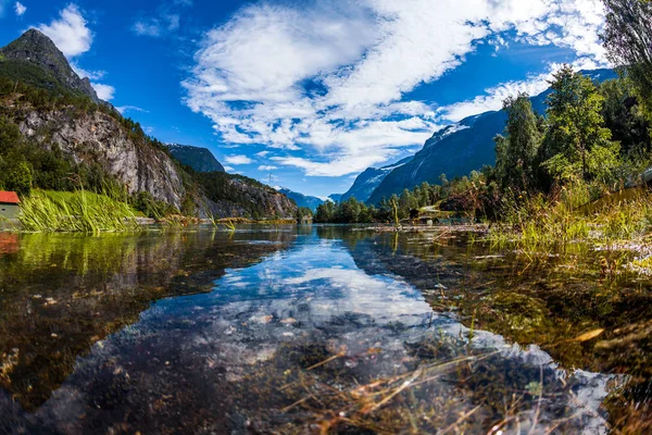 Bela Natureza Noruega Paisagem Natural Lago Lovatnet — Fotografia de Stock