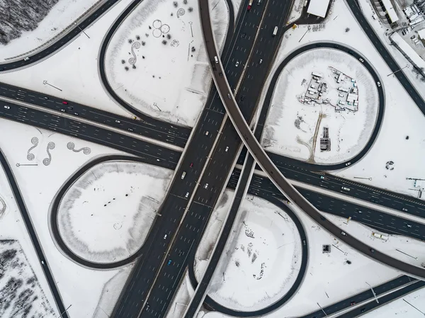 Вид Воздуха Пересечение Автострады Покрытое Снегом Зимой — стоковое фото