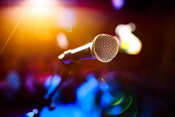 Public Performance Stage Microphone Stage Background Auditorium Shallow Depth Field — Stock Photo, Image