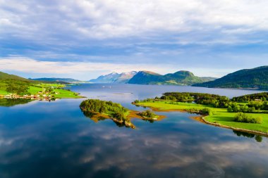 Güzel doğa Norveç.