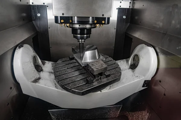 Fresadora CNC de metalurgia . — Foto de Stock