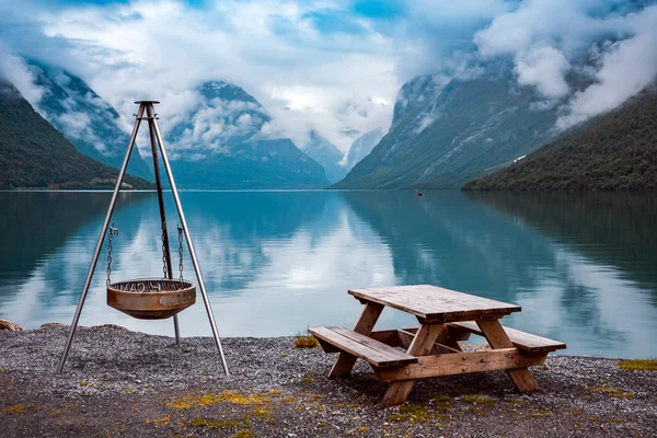 Lovatnet 湖の美しい自然ノルウェー. — ストック写真