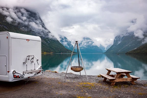 Viagem de férias em família RV, viagem de férias em motorhome — Fotografia de Stock