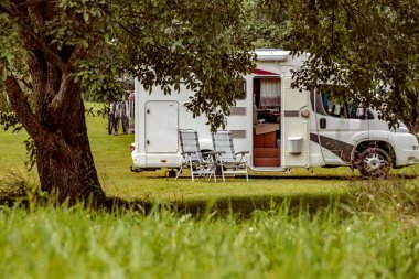 Aile tatil seyahat Rv, kamyonet ve karavan tatil gezisi