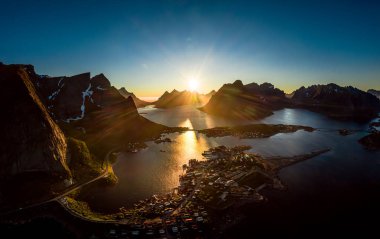 Lofoten bir adalar ilçe Nordland, Norveç içinde olduğunu.