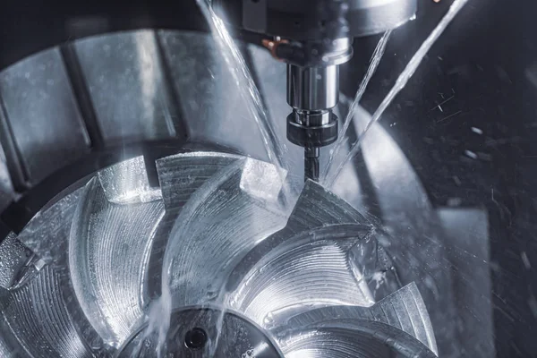 Metalworking CNC mesin penggilingan lathe. Pemotongan logam modern pro — Stok Foto