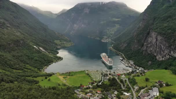 Geiranger Fjord Norway Кілометрова Гілка Від Сунілвсфіордена Яка Відгалуженням Від — стокове відео