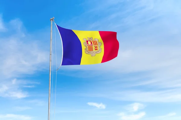 Флаг Андорры на фоне голубого неба — стоковое фото