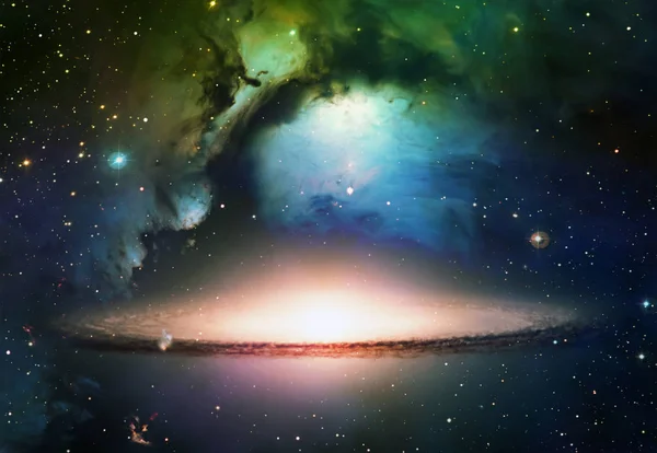 外太空发光的星系、星云和星尘云 — 图库照片