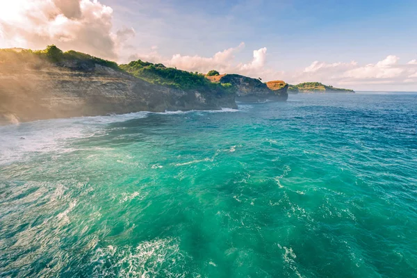 海海岸の崖 信じられないほどのビュー インド洋の美しい風景 — ストック写真