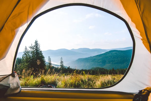 View Tent Morning Mountains Foot Ukrainian Carpathians — Stock Photo, Image