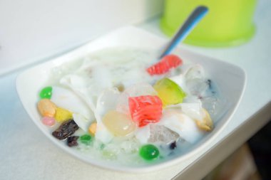 geleneksel lezzetli asya soğuk tatlı acang Cendol veya Es Dawet