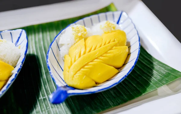 Tay mango yapışkan pirinç — Stok fotoğraf