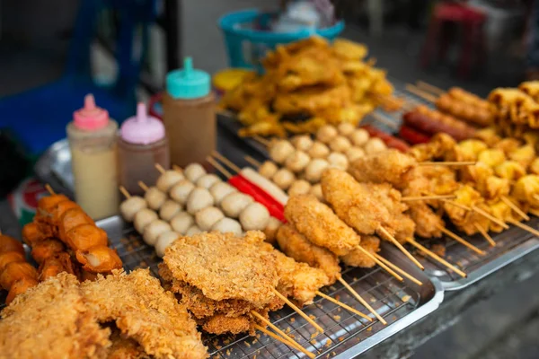 Продовольча в Таїланді, вуличні продукти в продовольчих судів — стокове фото