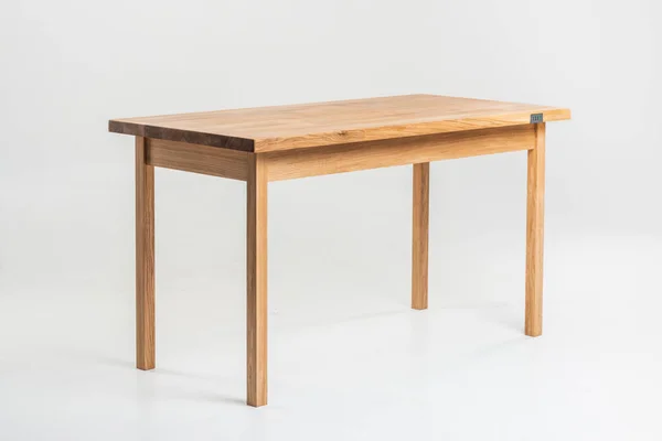 Ξύλινο δρύινο τραπέζι με πόδια — Φωτογραφία Αρχείου