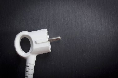 beyaz elektrik fişi
