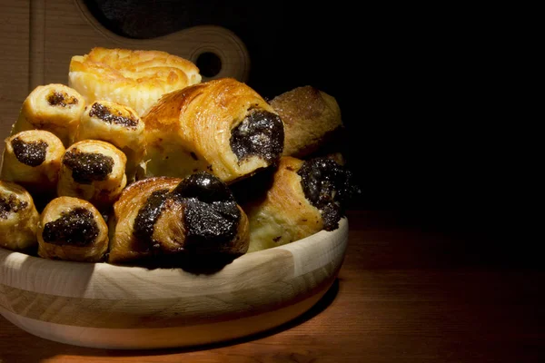 Pastelería con semillas de amapola —  Fotos de Stock