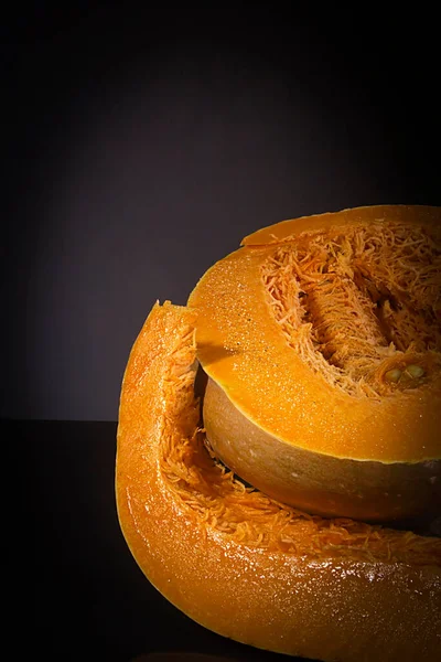 Cut Ripe Orange Pumpkin Black Background — Stock Photo, Image