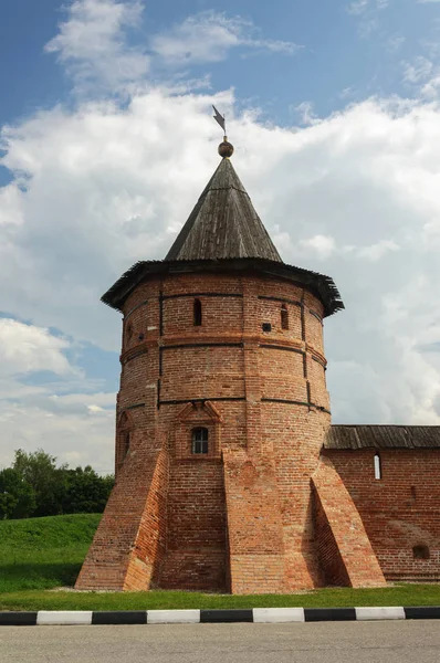 Γωνιακό Πύργο Του Μοναστήρι Αρχάγγελου Μιχαήλ Γιούργιεφ Πόλσκι Περιφέρεια Βλαντίμιρ — Φωτογραφία Αρχείου