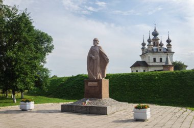 Rus Prens Yuri Dolgoruky, Yuriev-Polsky city, Rusya Federasyonu kurucusu anıt