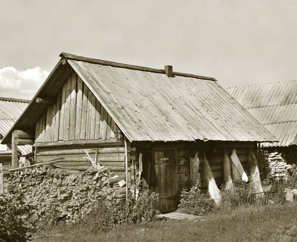 Old Wooden Shack Stack Firewood Russian Fishing Village Nokola Arkhangelsk — Stock Photo, Image