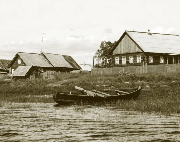 Nordrussisches Dorf Nokola Gebiet Archangelsk Altes Holzboot Ufer Des Sees — Stockfoto