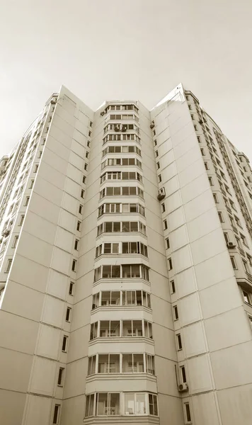 Övre Delen Moderna Många Våningar Bostadshus Himmel Bakgrund Moscow Ryssland — Stockfoto
