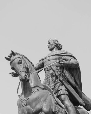 Kral Daniel (Danilo), Galicia (1201-1264), Lviv city, Ukrayna kurucusu anıt. Tek renkli stil.