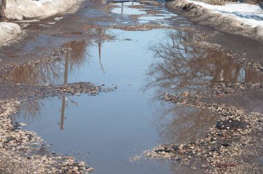 Baharda MacAdam yolu