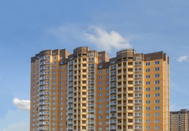 Yeni modern konut binası