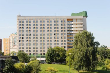 Minsk'te çok katlı bina